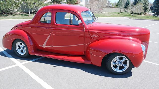 1940 Ford Deluxe