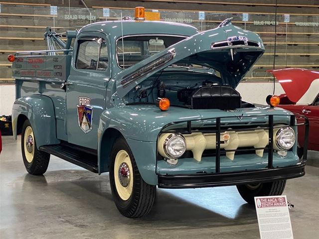 1951 Ford F3