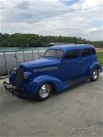 1935 Plymouth Sedan 