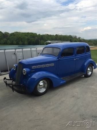 1935 Plymouth Sedan