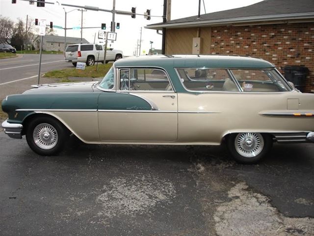 1956 Pontiac Safari
