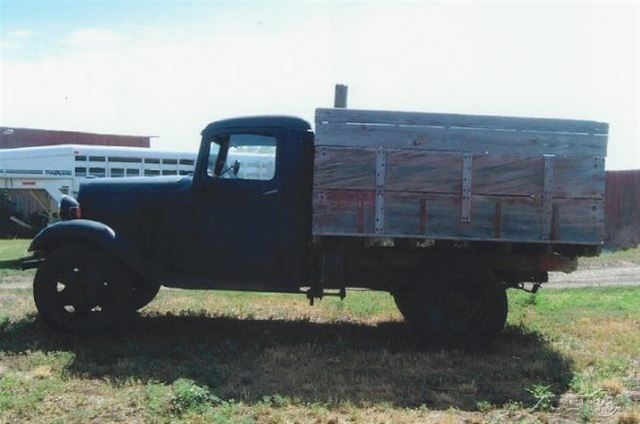 1935 Chevrolet 1 Ton