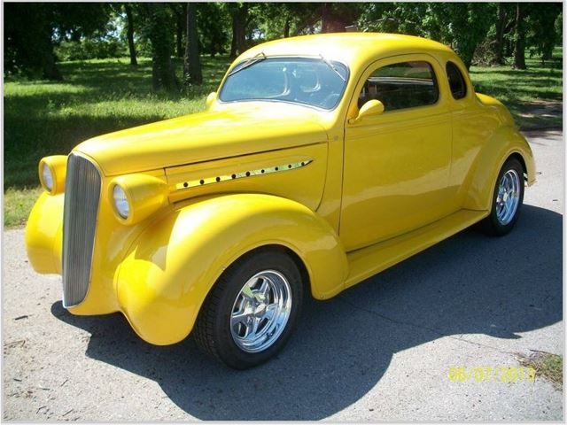 1937 Plymouth Coupe