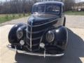 1938 Ford Deluxe