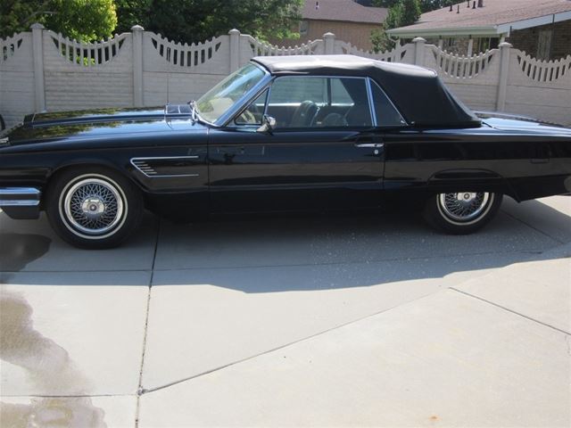 1965 Ford Thunderbird