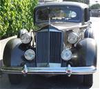 1937 Packard Super Eight 