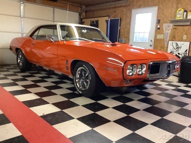 1969 Pontiac Firebird