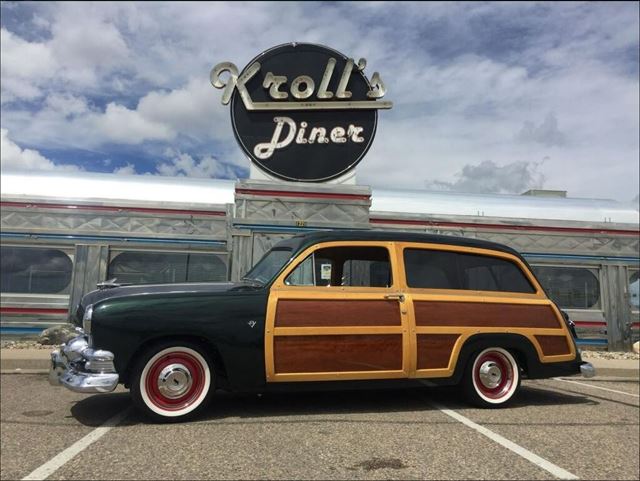 1951 Ford Woodie