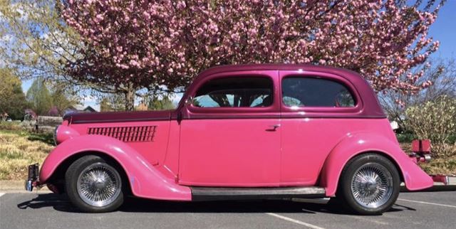 1935 Ford Slantback