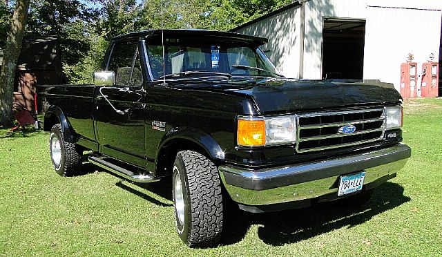 1989 Ford F150 XLT Lariat For Sale Grand Rapids, Minnesota