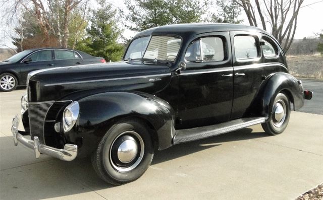 1940 Ford Deluxe