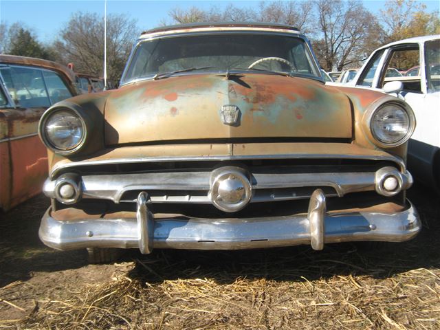 1954 Ford Skyliner