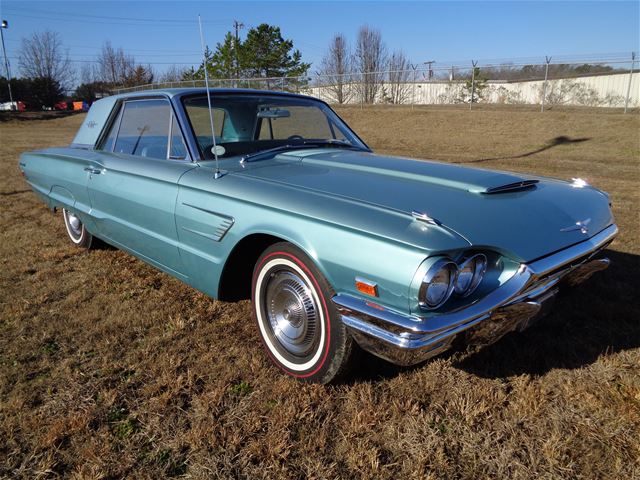 1965 Ford Thunderbird