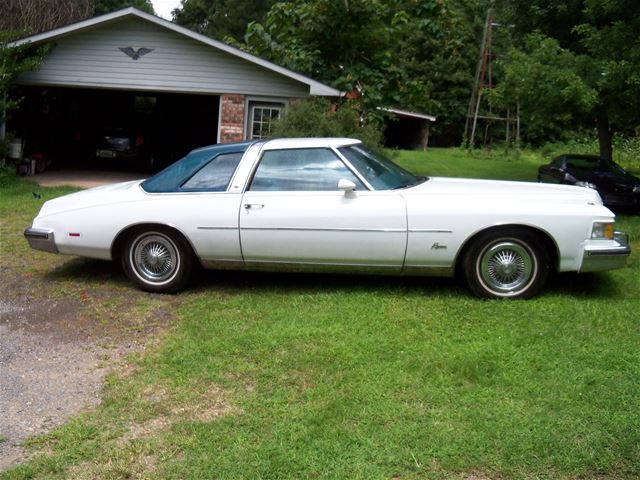 1976 Buick Riviera