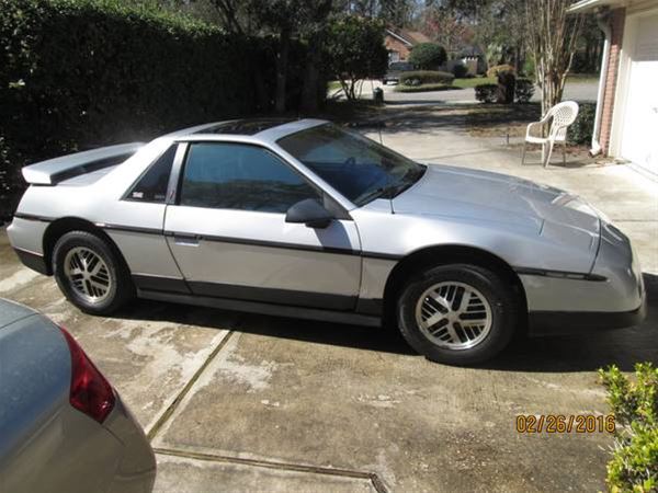 1986 Pontiac Fiero