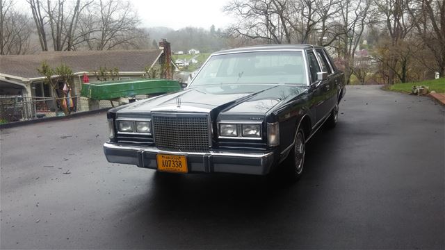 1986 Lincoln Town Car for sale