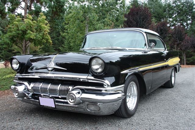 1957 Pontiac Chieftain