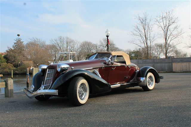 1936 Auburn Replica