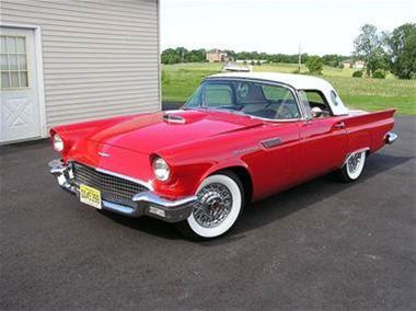 1957 Ford Thunderbird