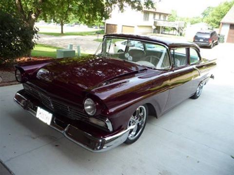 1957 Ford Custom