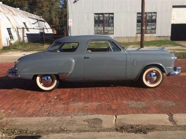 1949 Studebaker Starlight