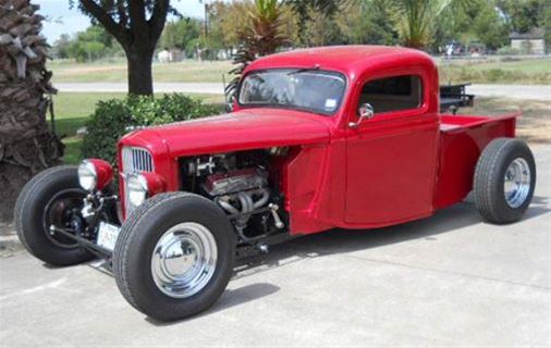 1935 Ford Custom