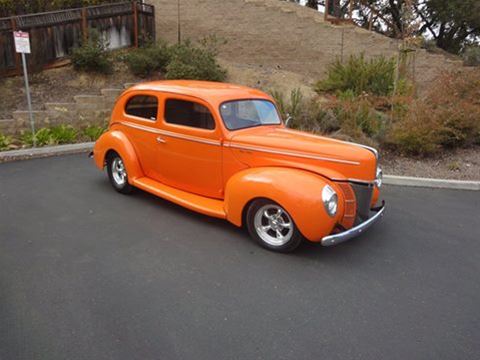 1940 Ford Sedan