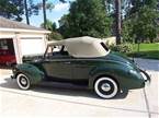1940 Ford Sedan