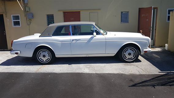 1977 Rolls Royce Corniche