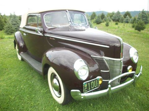 1940 Ford Deluxe