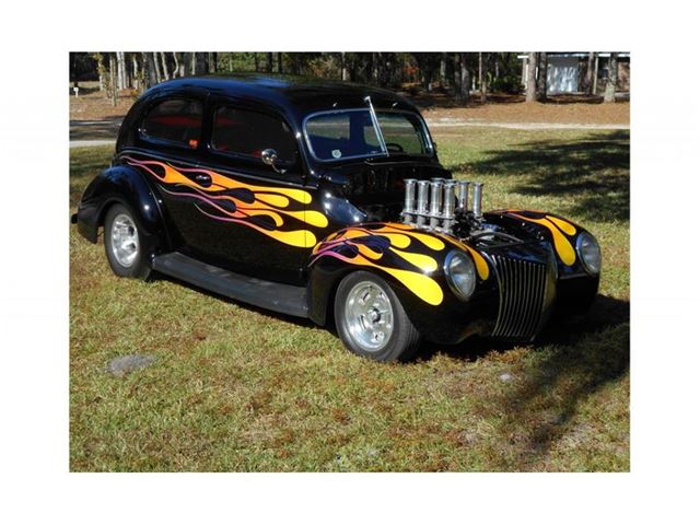 1939 Ford Sedan