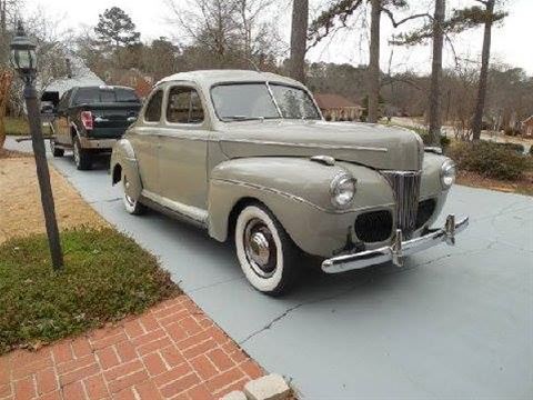 1941 Ford Deluxe