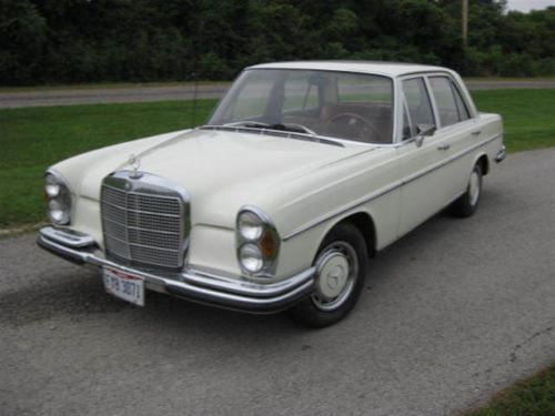 1966 Mercedes 250SE