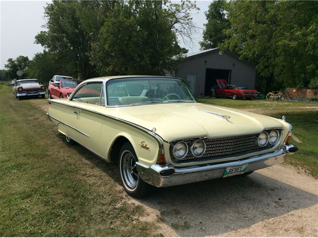 1960 Ford Starliner for sale