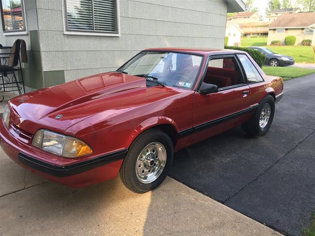 1987 Ford Mustang