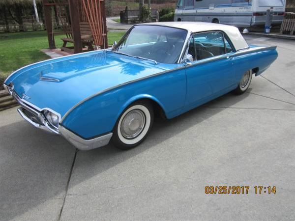 1961 Ford Thunderbird