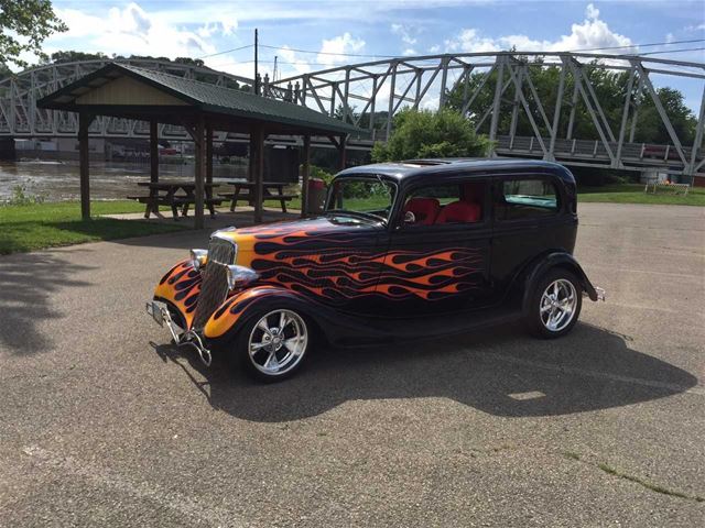 1934 Ford Tudor