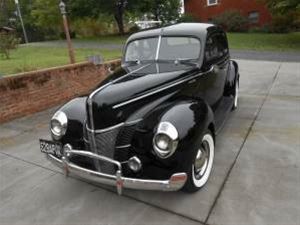 1940 Ford Opera Coupe