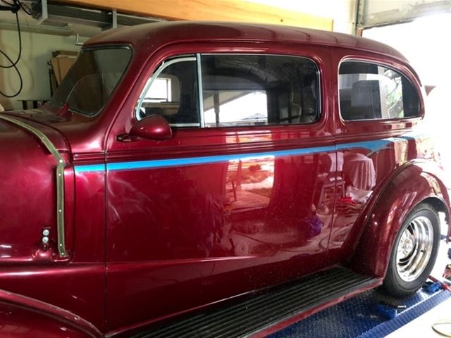 1937 Chevrolet 2 Door Sedan