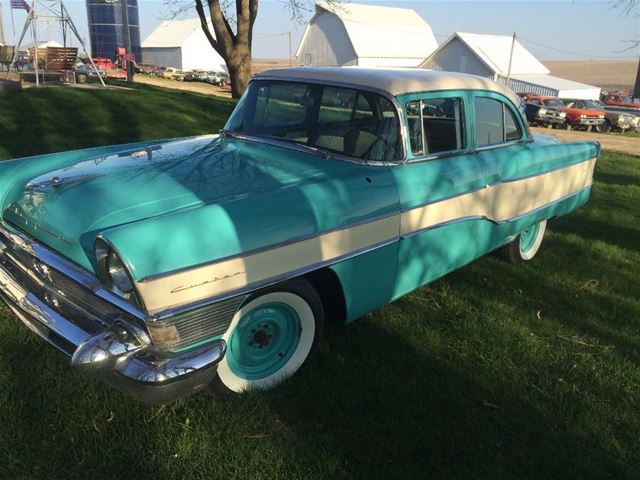 1956 Packard Clipper