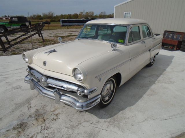 1954 Ford Crestline for sale