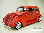 1937 Ford Sedan