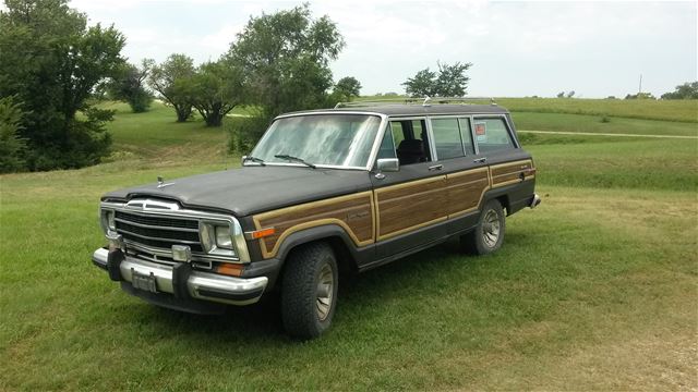 1987 Jeep Grand Wagoneer for sale