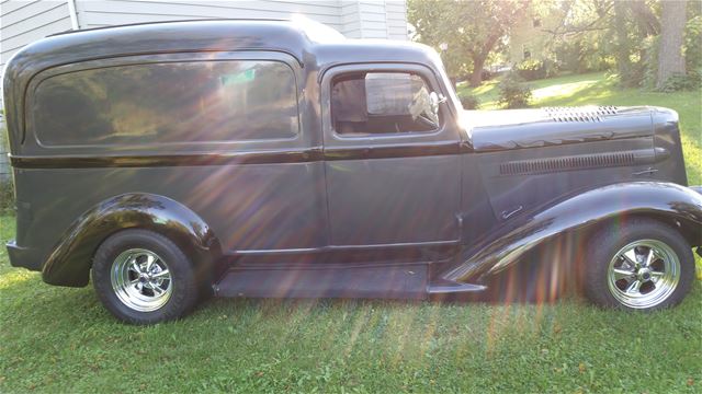 1937 Dodge Humpback