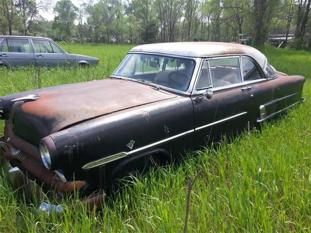 1953 Ford Crestline