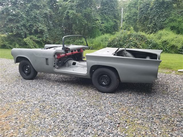 1957 Ford Thunderbird