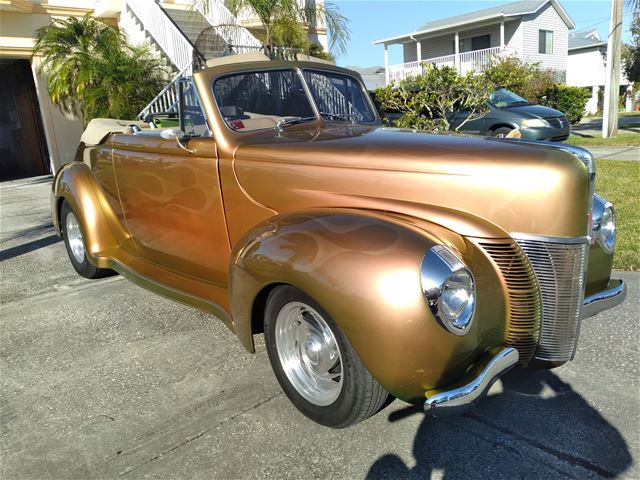 1940 Ford Deluxe