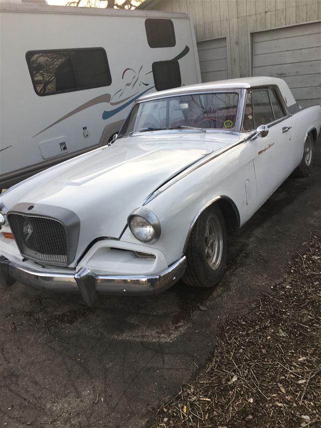 1962 Studebaker GT Hawk