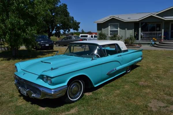 1959 Ford Thunderbird