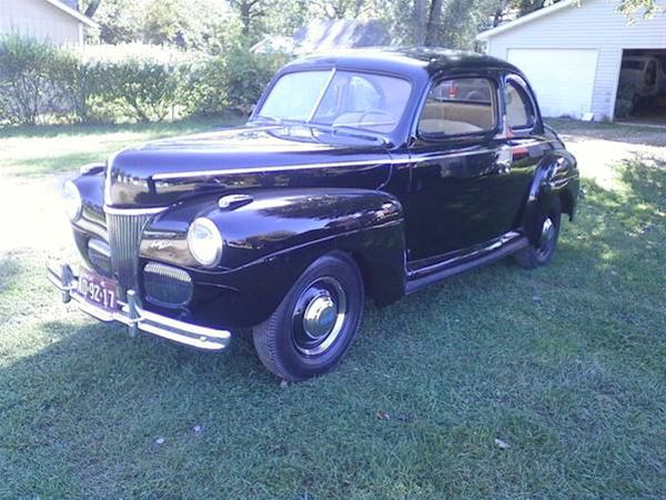 1941 Ford Super Deluxe